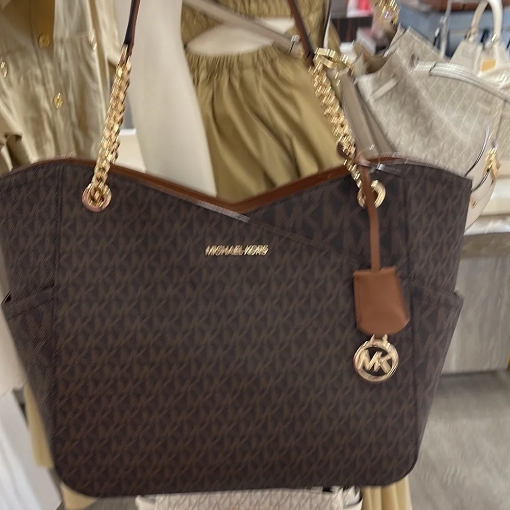 Michael Kors Jet Set Travel Large Chained Tote Shoulder Bag MK Brown 
NWT - Picture 15 of 16